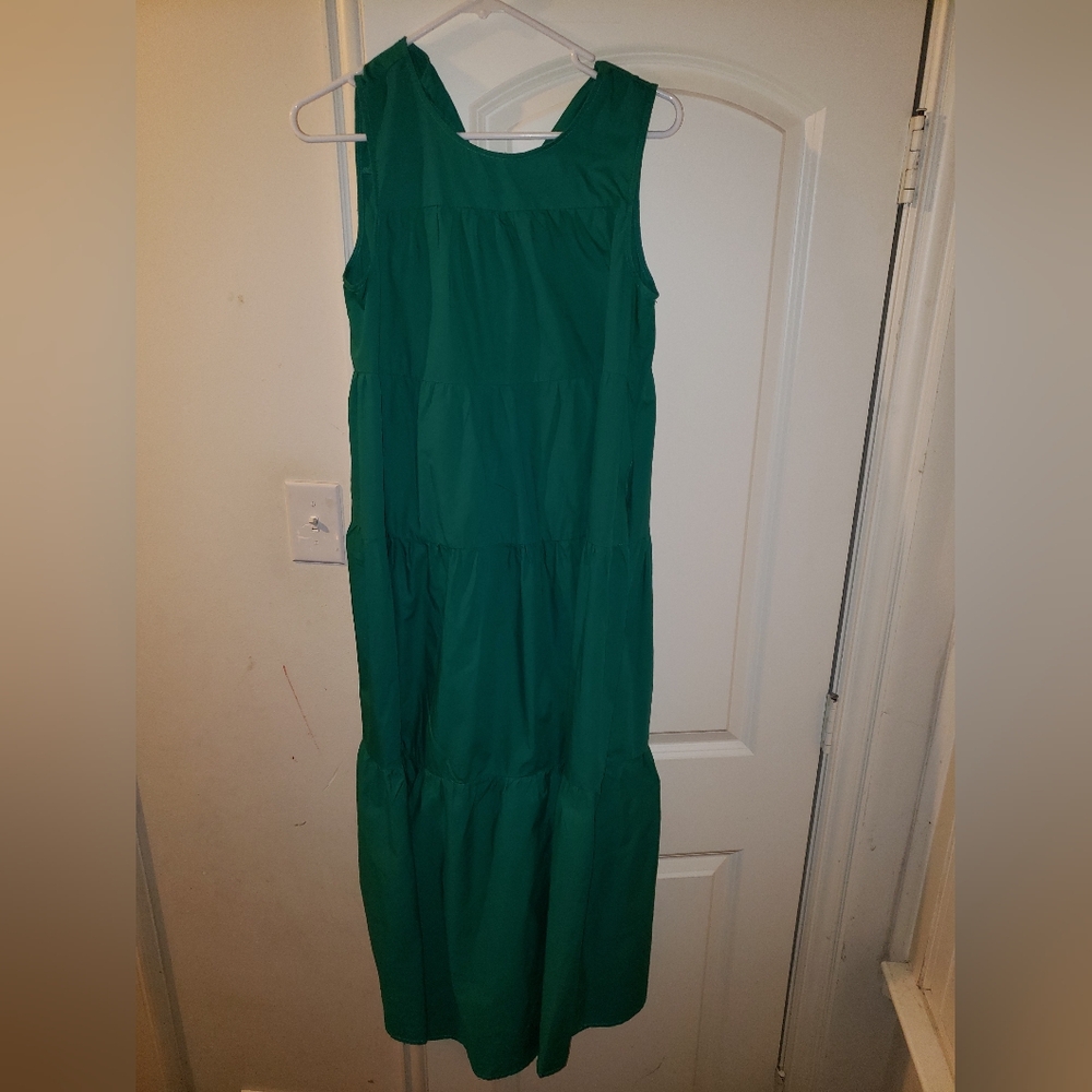Who What Wear Midi Dress in Size S, in green color